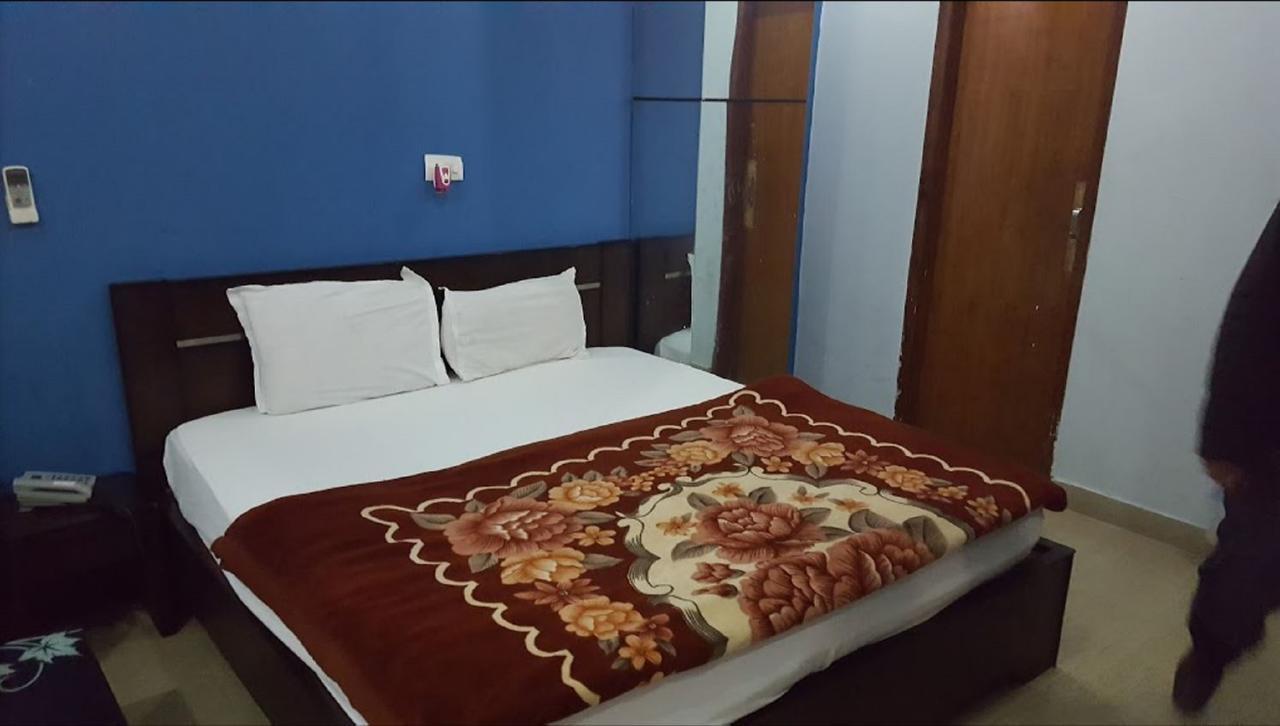 Dalamwala Hotel Jind Ngoại thất bức ảnh