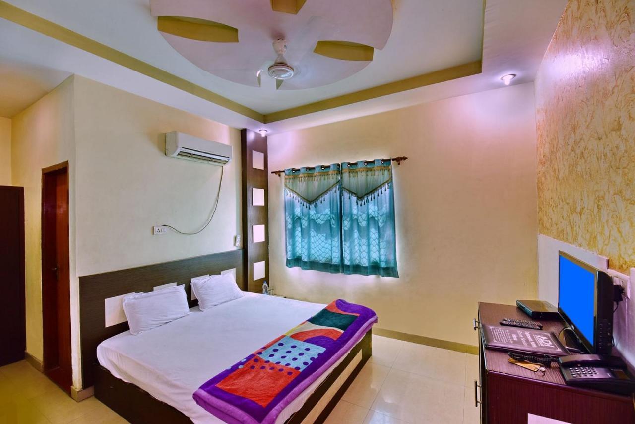 Dalamwala Hotel Jind Ngoại thất bức ảnh